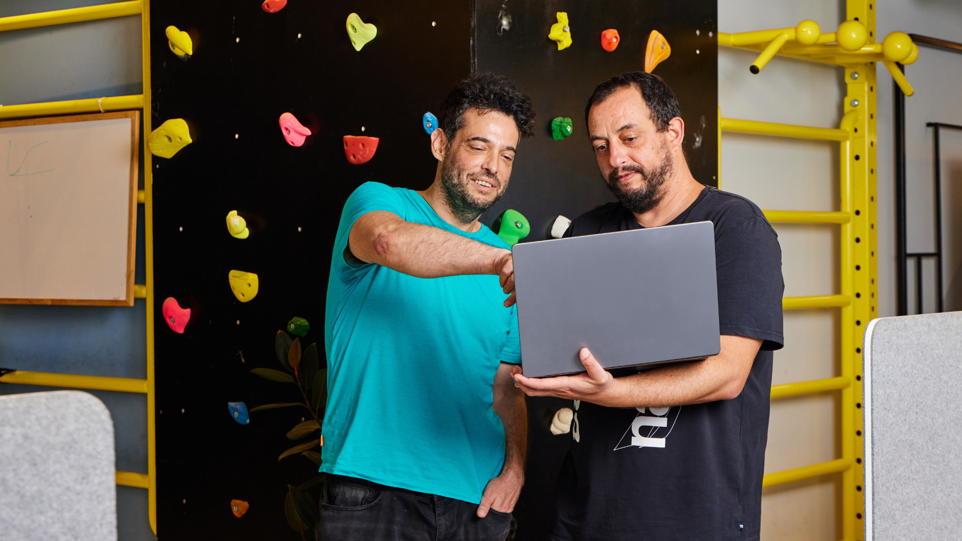 Graphic Thumbnail Globalization Blog 1920X1080 01162025