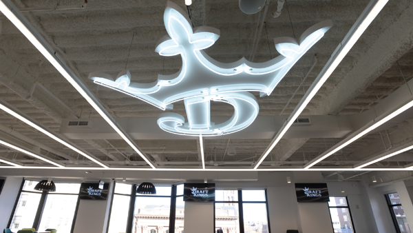 Graphic AI Analytics Blog Banner 1600 X 686 1920X1080